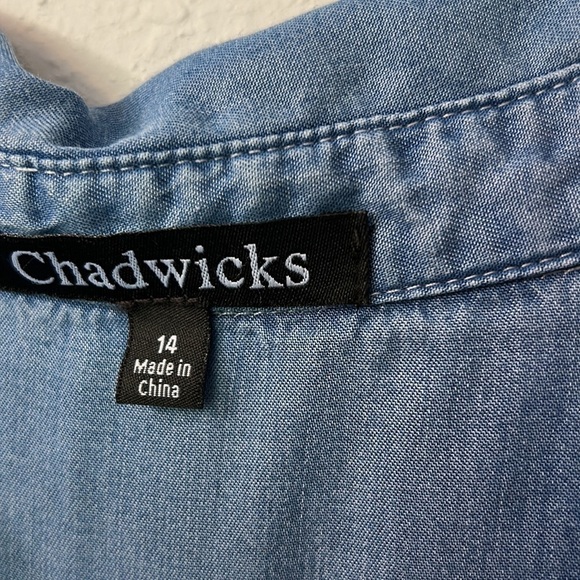 Chadwick’s blue Chambray dress, women’s plus size 14. Sleeveless and belted. - Picture 5 of 8